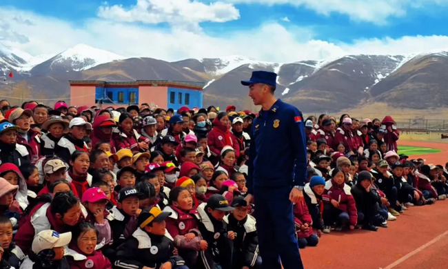 ������С��ç���ļ�����ѧУ��չ������ȫӦ�������