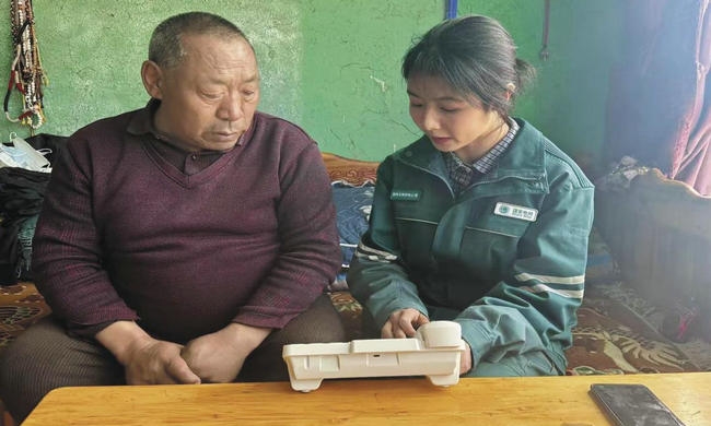 国网玉树供电公司电力服务懂民心